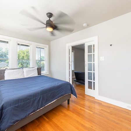 Luxurious 3 Bedroom Near Downtown And Convention Center San Antonio Luaran gambar